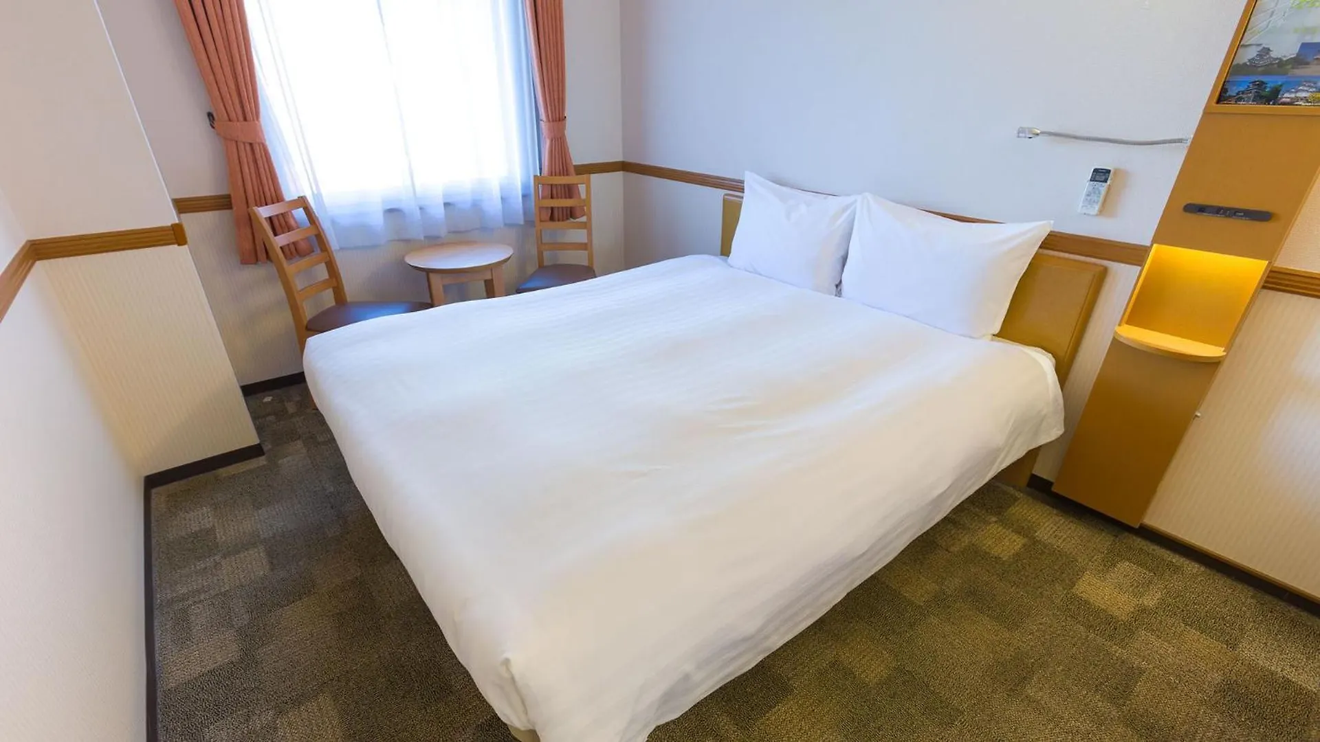 Toyoko Inn Tokyo Monzen-Nakacho Eitaibashi Hotel
